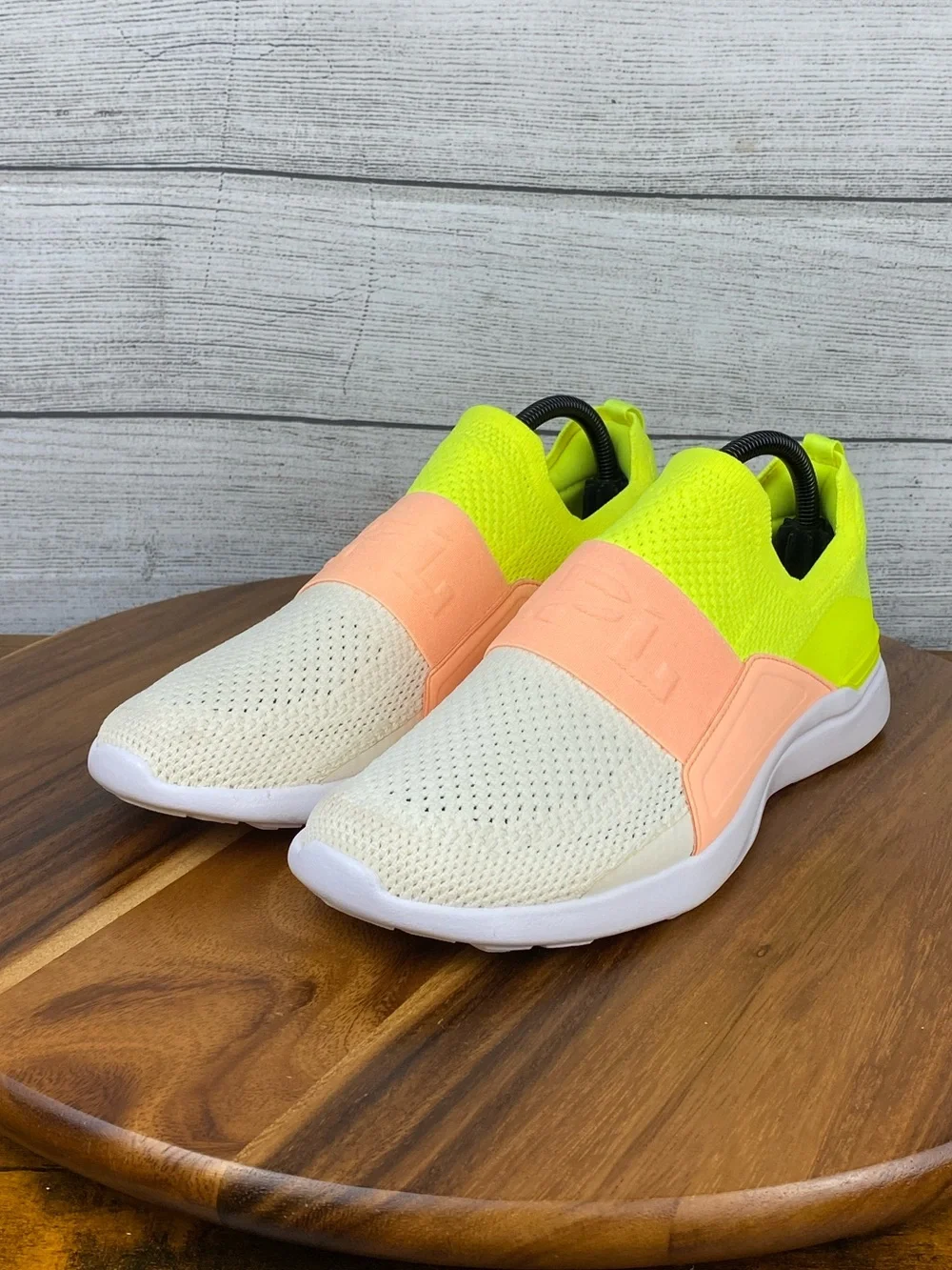 APL TechLoom Bliss Energy Neon Peach Pristine Slip On Running Shoe Size 9.5